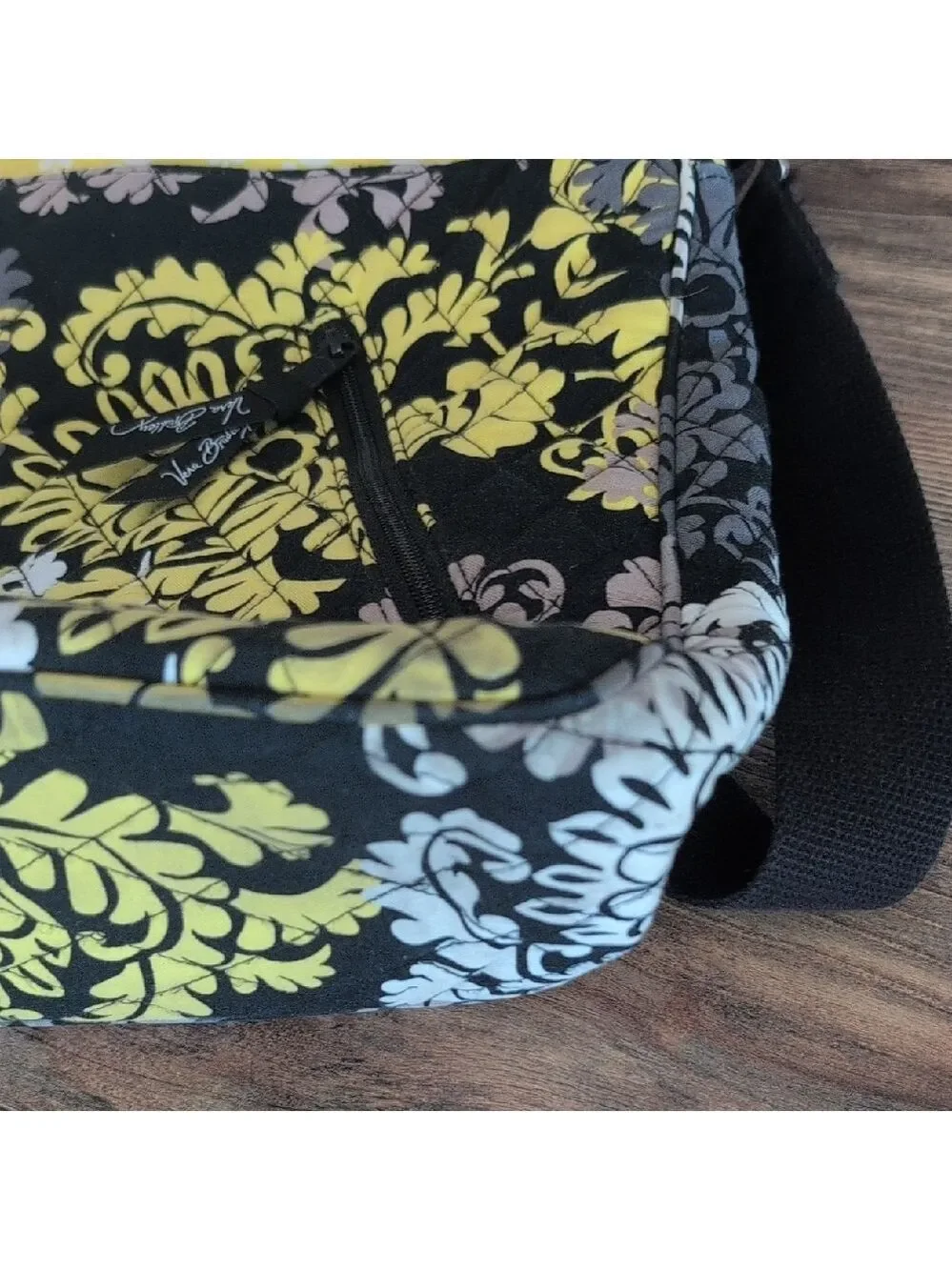 Vera Bradley Large Floral Crossbody Messenger Baroque Bag        M224